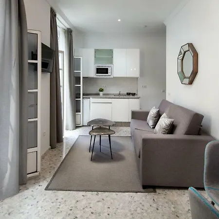 Wanderlust 2 Apartman Málaga
